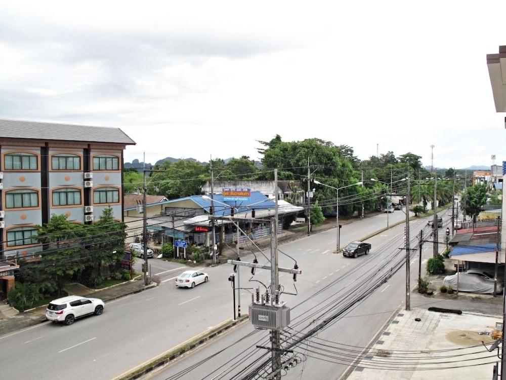 Well Timed Hotel Krabi Ngoại thất bức ảnh